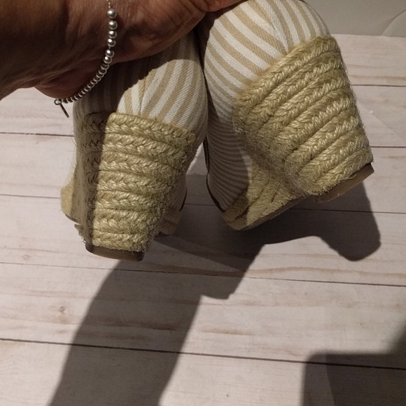 Beautiful espadrilles by Nickles 🌸 - Picture 7 of 12